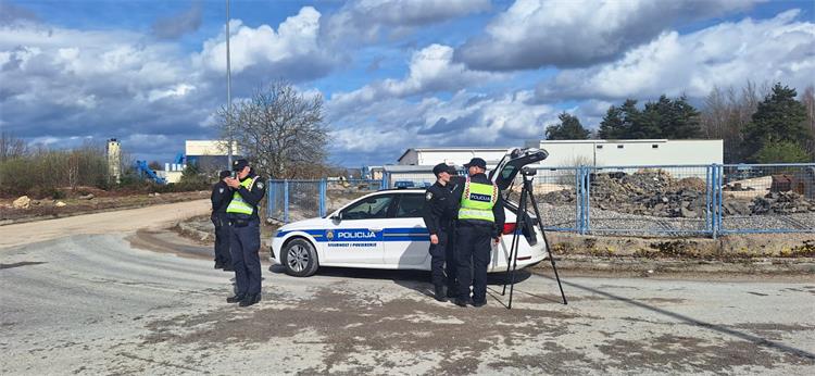 Slika /2025/BRZINA 9.jpg